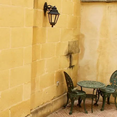 Ta Oneira - 2 Bed & Breakfast Zebbug (Gozo)