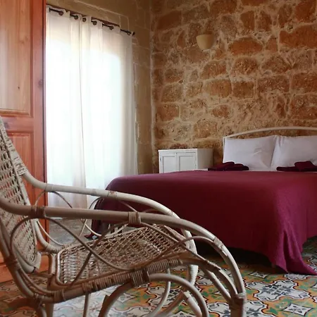 Ta Oneira - 2 Bed & Breakfast *