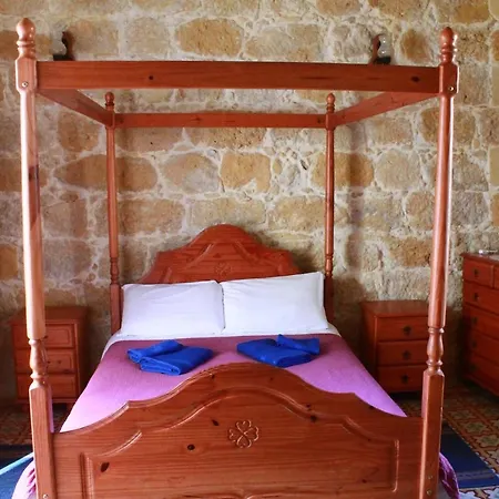 Ta Oneira - 2 Bed & Breakfast