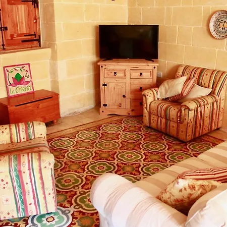 לינה וארוחת בוקר Ta Oneira - 2 Zebbug (Gozo)